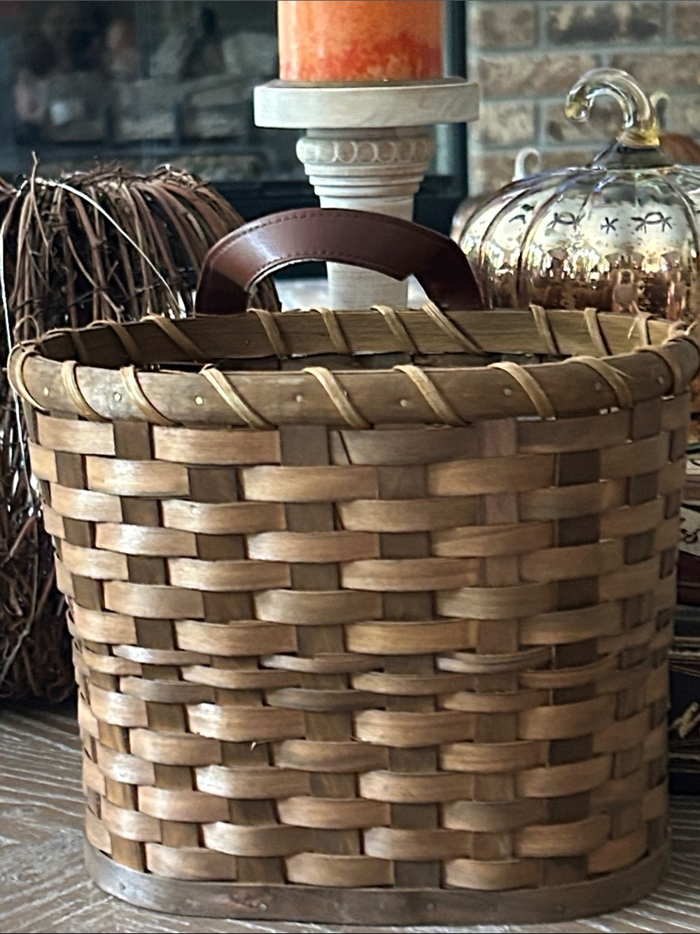 NEW! Woven Wooden Wall Storage Basket Faux Brown Leather Handle